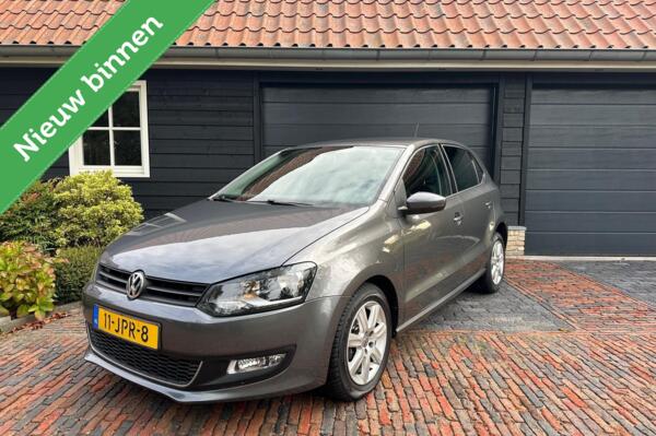 Volkswagen Polo 1.4-16V Highline - Alles nieuw erop!