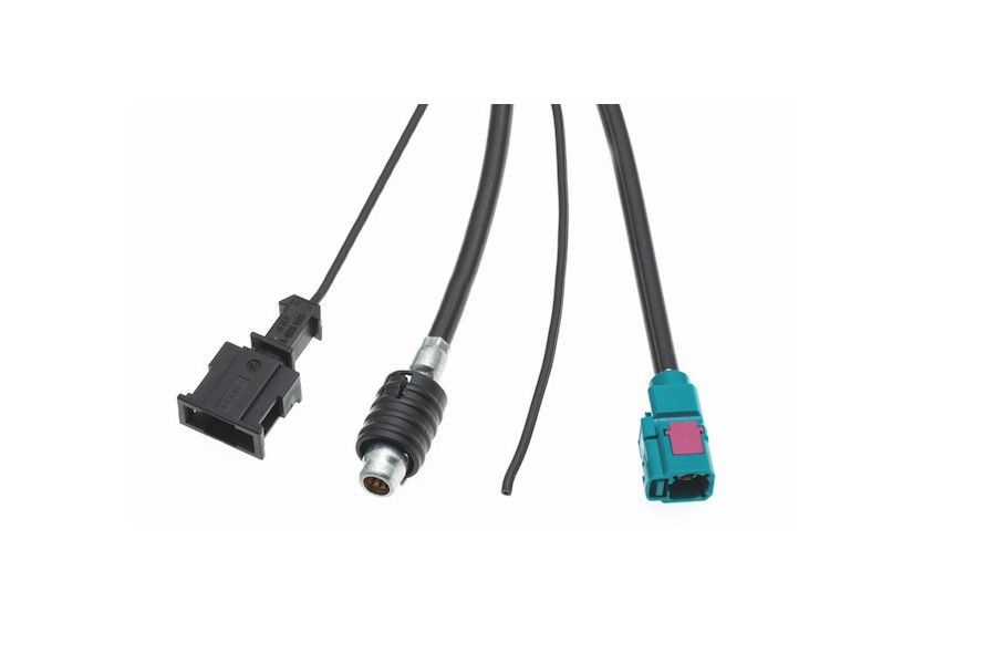 HC97 M (RAKU2) TO FAKRA F cod Z EXTENSION CABLE HC97 M (RAKU2) TO FAKRA F cod Z EXTENSION CABLE