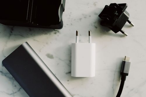 GaN 65 W USB-C Charger