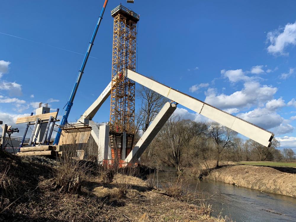 Klappbrücke S 7