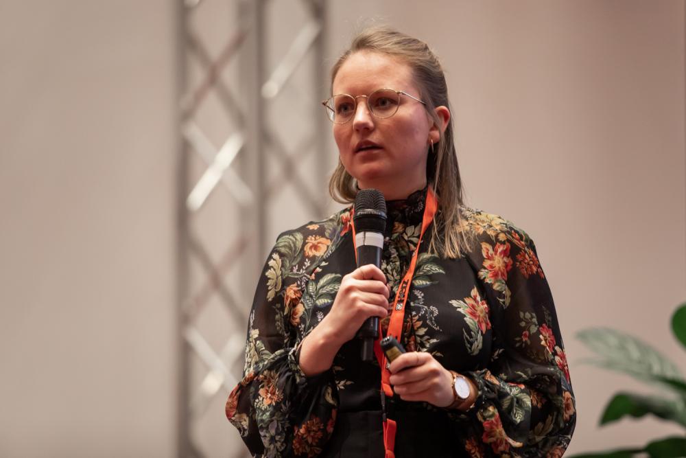 Katja Schönweiler