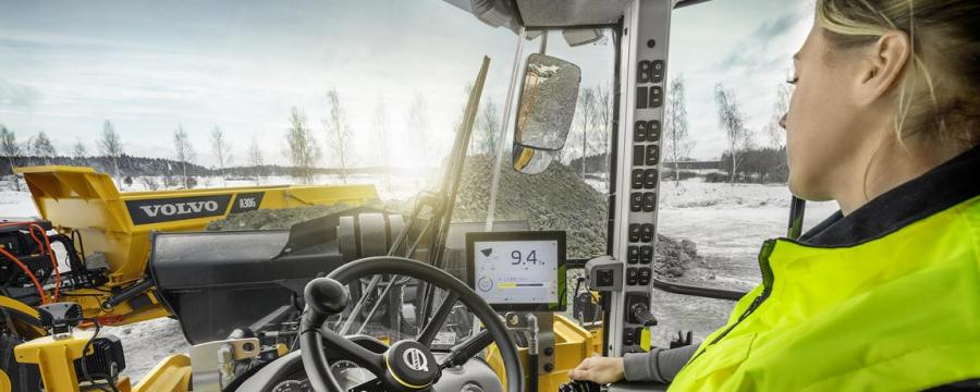 Baumaschinen Volvo Load Assist