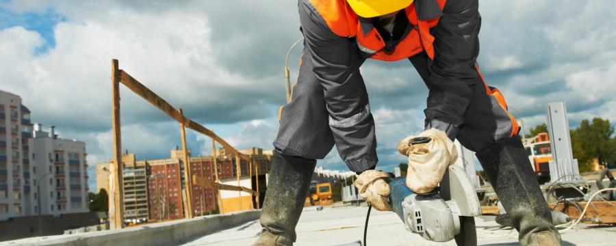 Bauarbeiter auf Baustelle