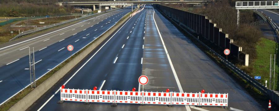 Gesperrte Autobahn