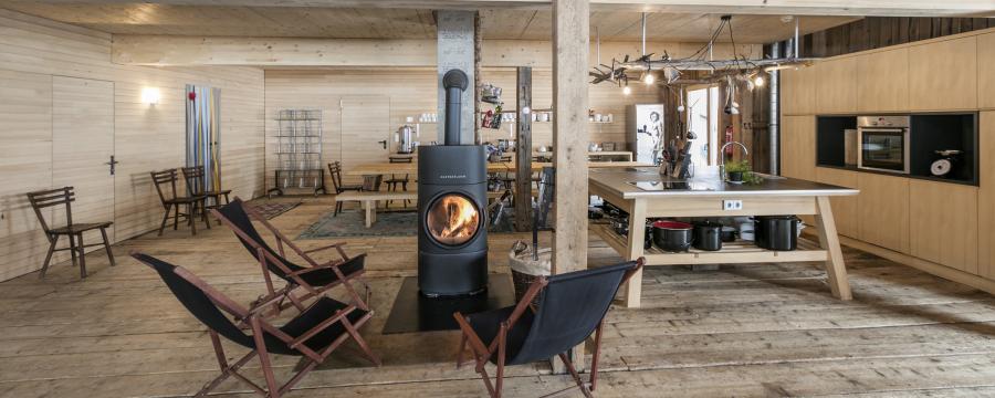 Top Büro mit Holzelementen