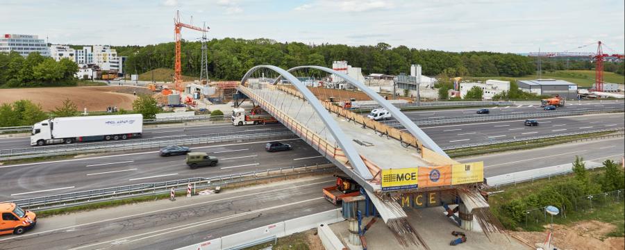Brücke aus Stahl