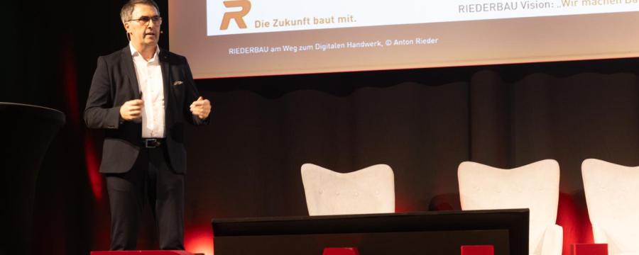 Anton Rieder, Riederbau