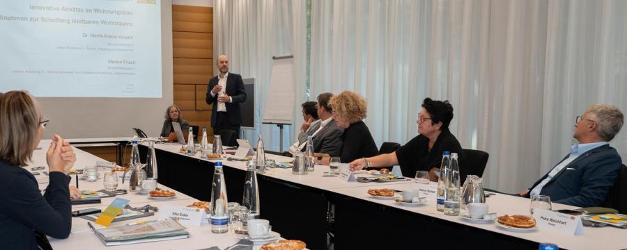 Pressetermin im Bayerischen Wohnbauministerium
