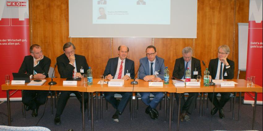 Podium zum UVP-Verfahren