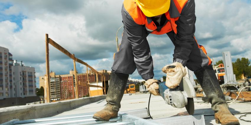 Bauarbeiter auf Baustelle