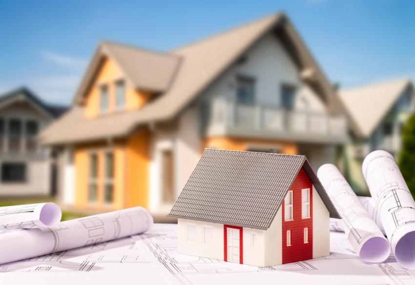 Fertigteilhaus mit Plan und Modell