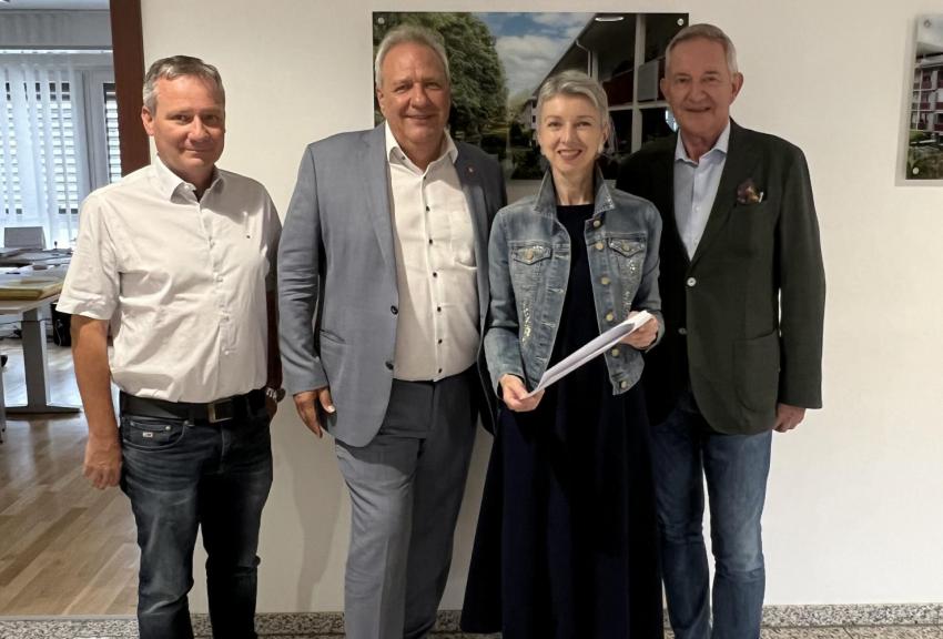 Verbandsobmann KommR Mag. Gehbauer und Vertreter der Kärntner Gemeinnützigen trafen Wohnbaulandesrätin LHStv.in Dr.in Gaby Schaunig.
