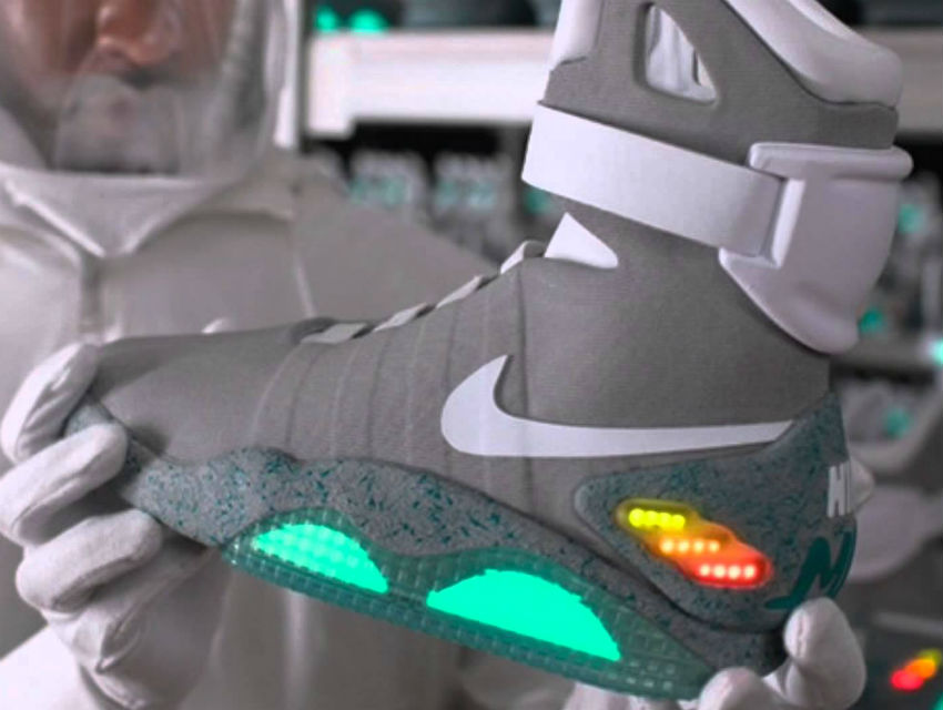 Nike Kendi Kendine Bağlanan Ayakkabı Geliştirdi