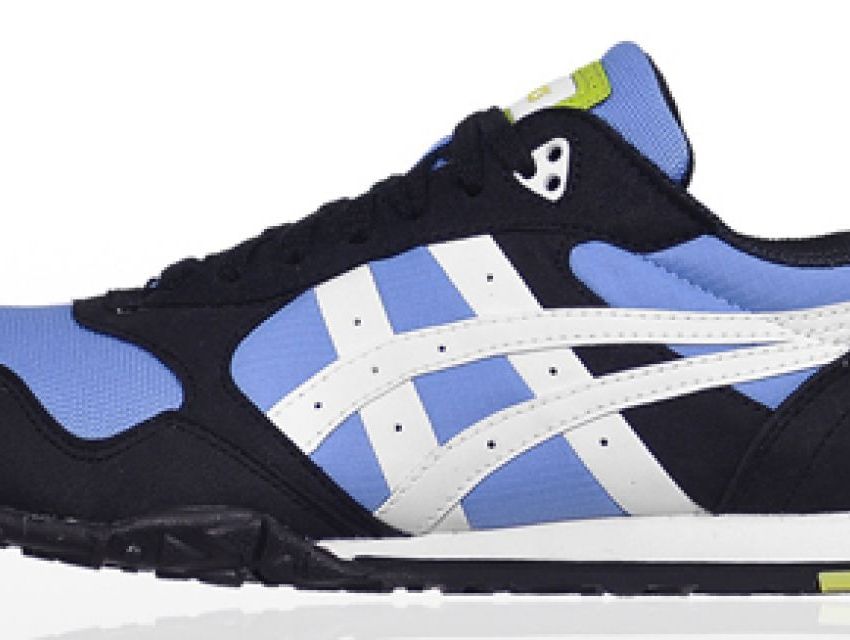 Yeni sezon Asics ayakkabılar rengarenk