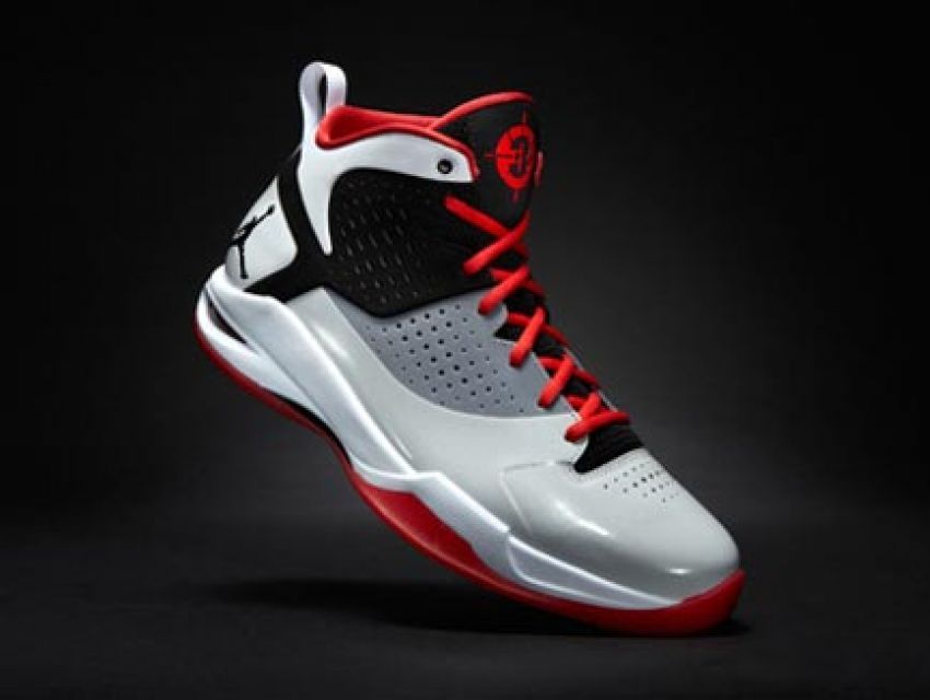 Air Jordan’dan yepyeni Jordan Fly Wade