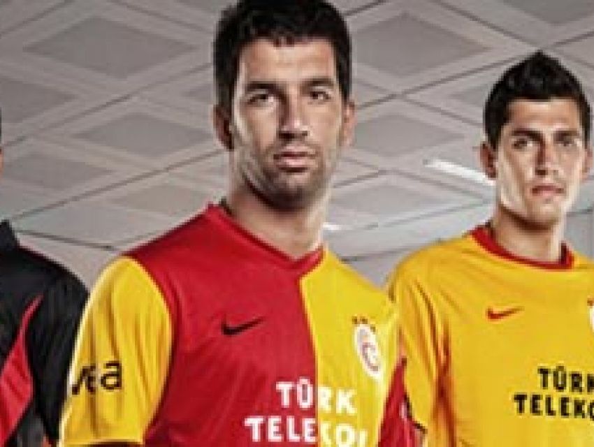 Galatasaray 2012 formaları tanıtıldı