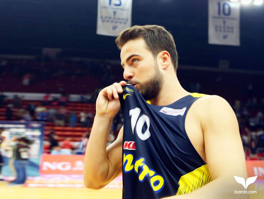 Şut Onun İşi: Melih Mahmutoğlu