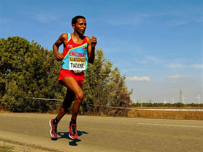 Yarı Maraton Şampiyonu Gibi Koşmak İster Misiniz?