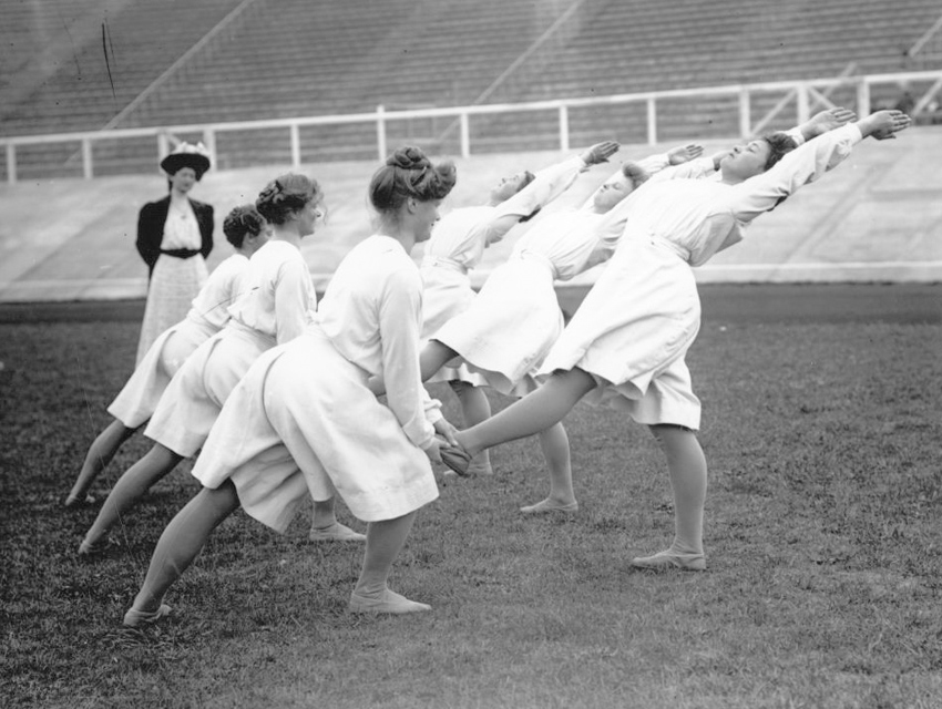 Siyah Beyaz Yıllardan Günümüze Spor Modası