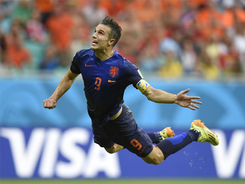 Uçan Hollandalı Lakabından Kayan Hollandalıya: Robin Van Persie