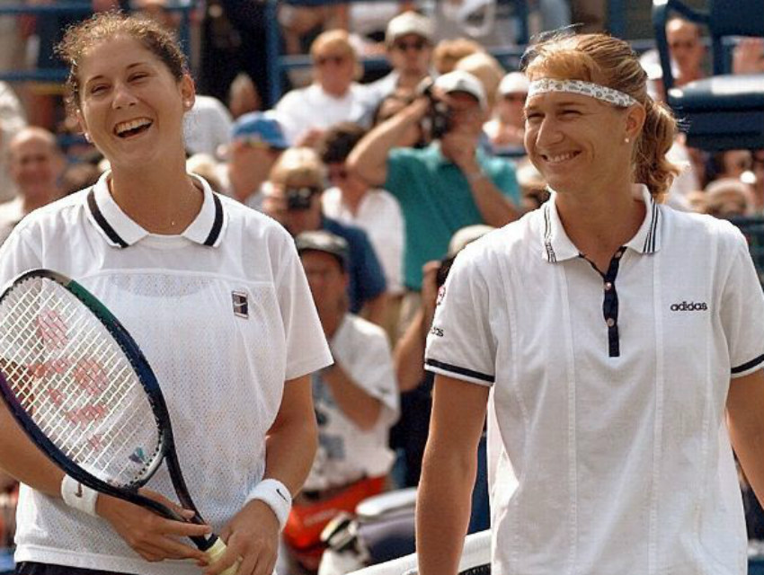 Bu Kadınların Anlatacak Çok Siyah ve Beyazı Var