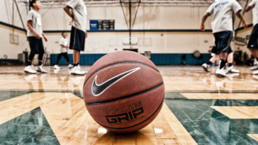 Basketbol Oynarken Öne Çıkan Nike Giyim Önerileri