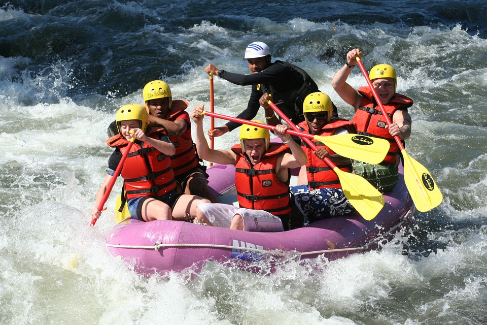 outdoor sporları rafting