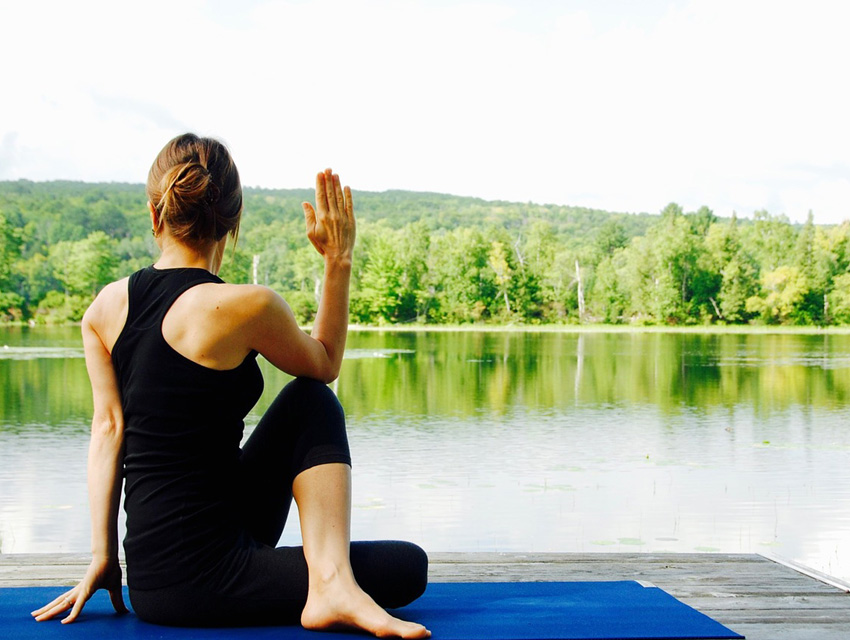 yogaya başlangıç ve yoga güneşi selamlama