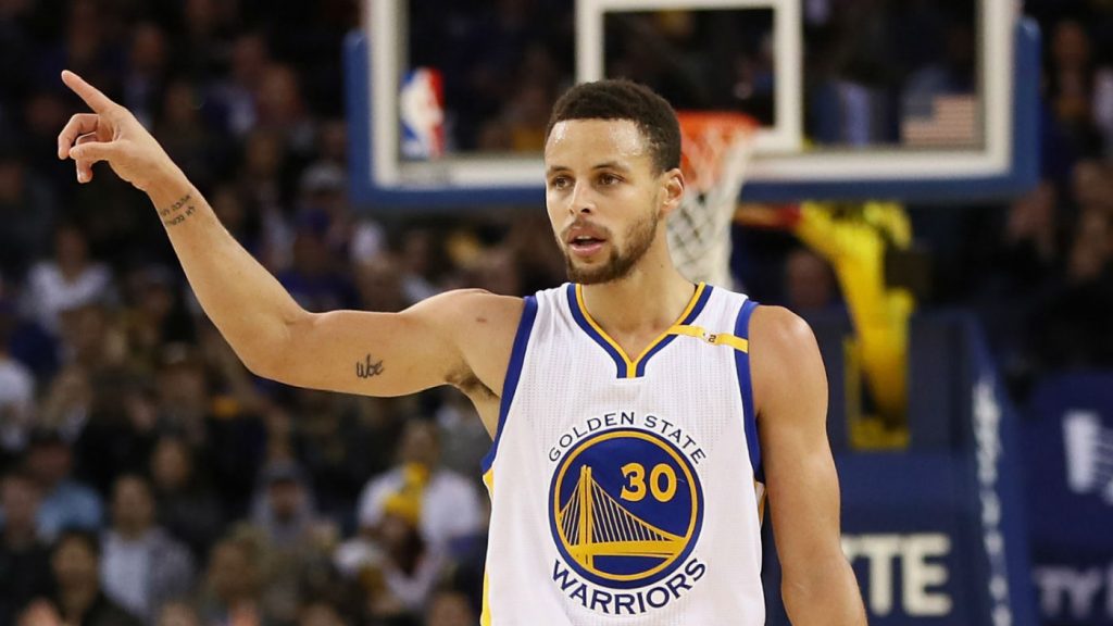 dünyanın en iyi 10 basketbol oyuncusu stephen curry