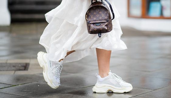 Ugly Sneakers Akımı ve Kombin Önerileri