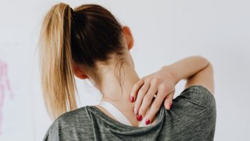 Kas Ağrısı Nedir ve Tedavi Yöntemleri Nelerdir