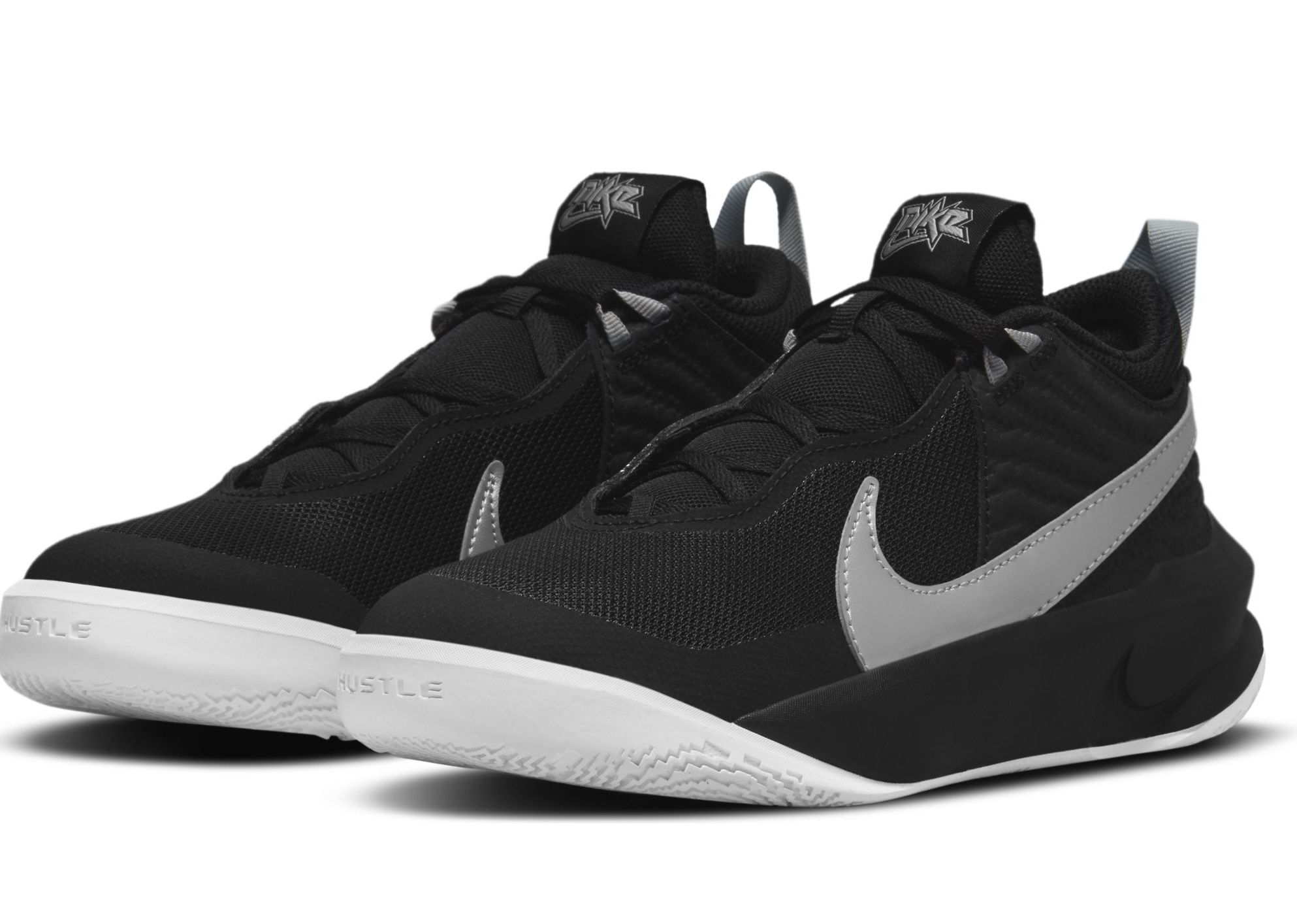 Okul Giyiminde Ne Tür Ayakkabılar Tercih Edilmeli