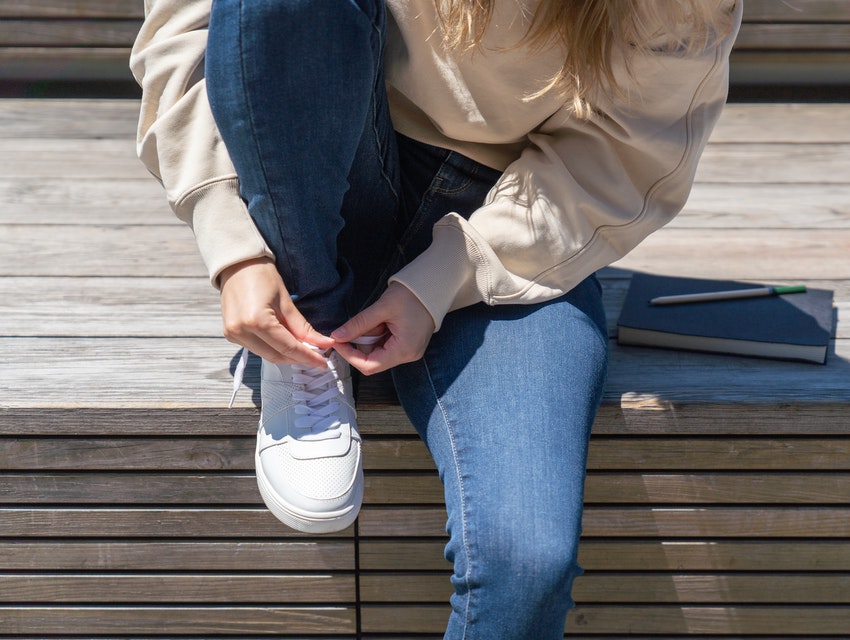 Okul Giyiminde Ne Tür Ayakkabılar Tercih Edilmeli