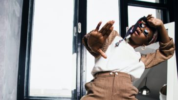 Hem Spor Hem Şık! 2022 Sonbahar Sezonu için 5 Kombin Önerisi!