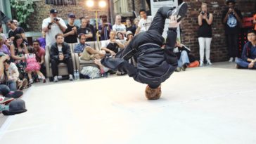 Tarafını Seç! Hangi Dans Türü Sana Göre Hemen Öğren!