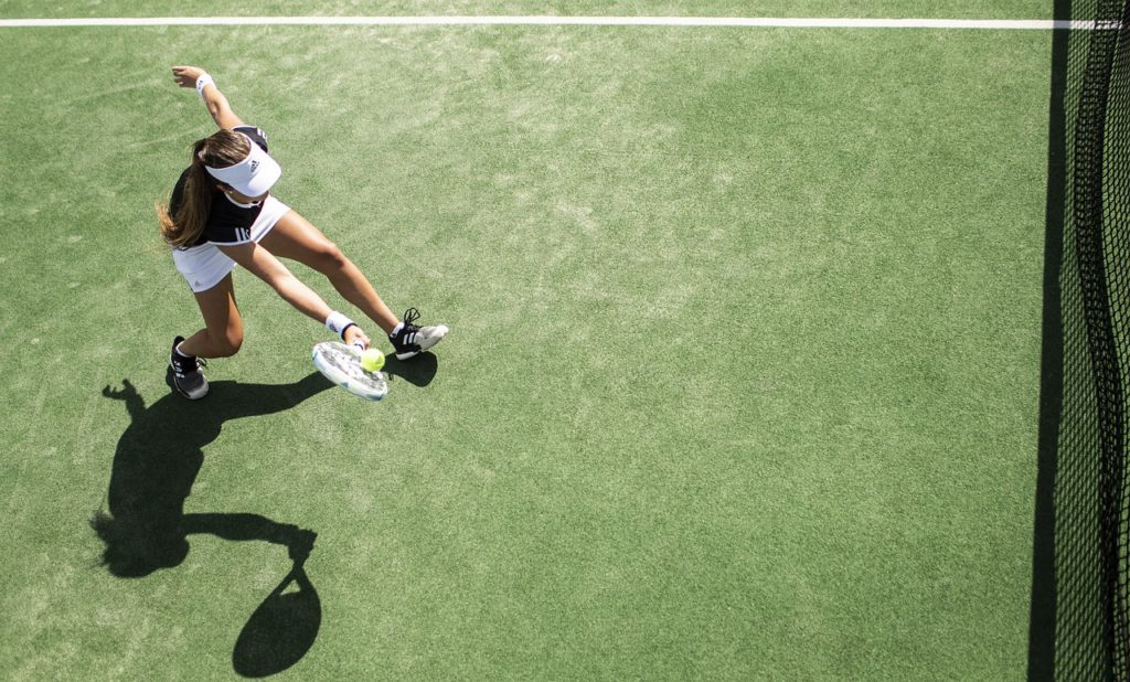 Tenis Kıyafetleri ile Stil ve Konfor Bir Arada