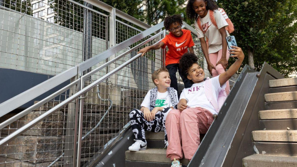 Yeni Dönem, Yeni Ayakkabılar: Okul Başlangıcı için En İyi Spor Ayakkabı Modelleri