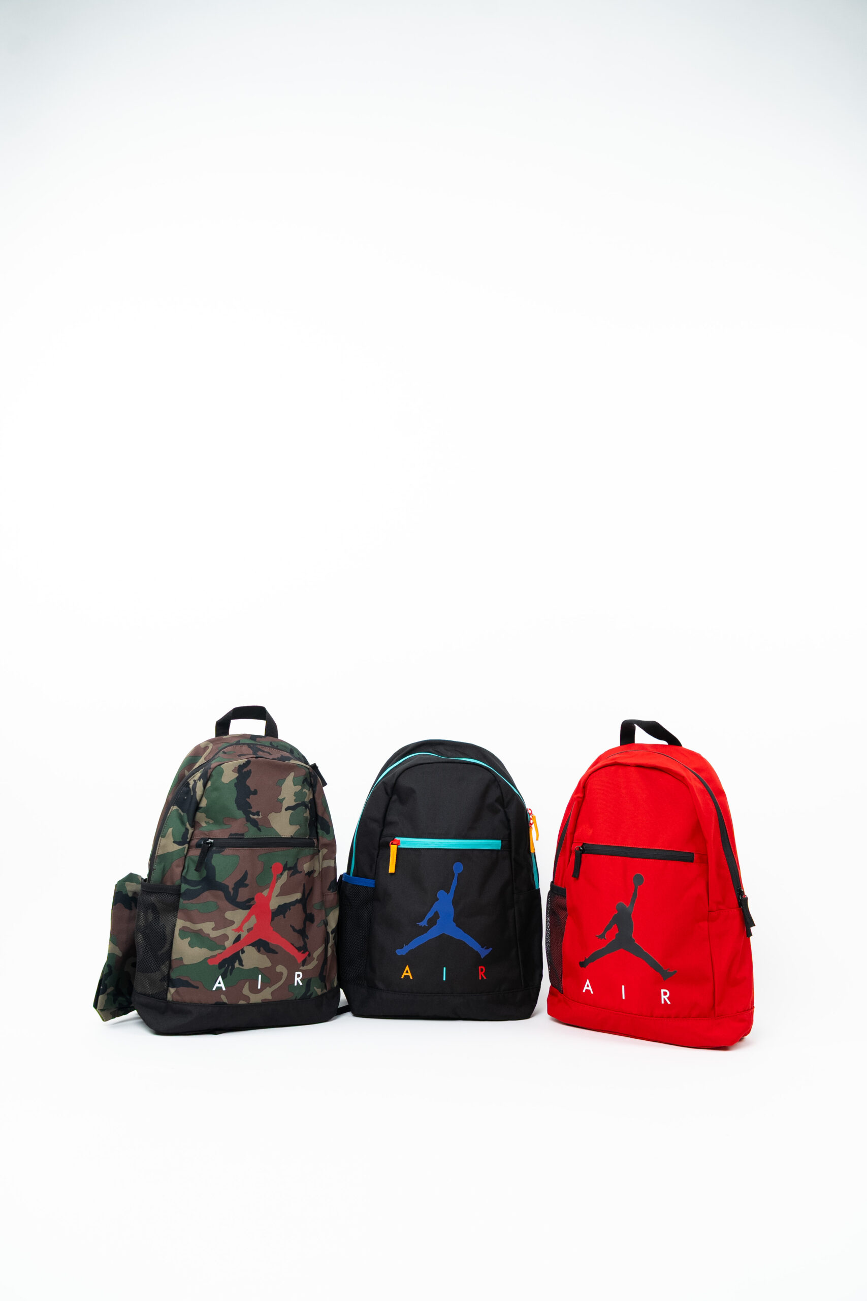 Çekçekli Okul Çantası mı Sırt Çantası mı? Avantajları ve Dezavantajları