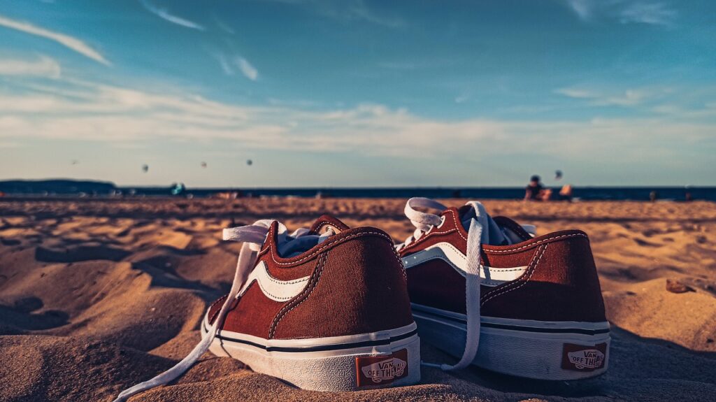 Ortaokul ve Lise Öğrencileri için Trend Sneaker Modelleri 2026