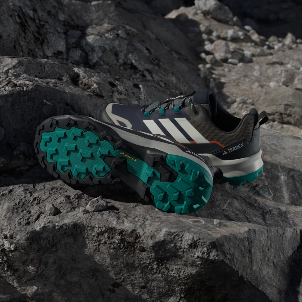 Su Dayanıklı Ayakkabılar Gerçekten İşe Yarıyor mu? Gore-Tex ve Alternatifleri