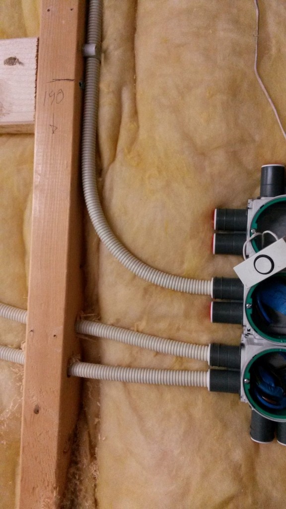  photo 20150909_212544_zpsyao18pgk.jpg