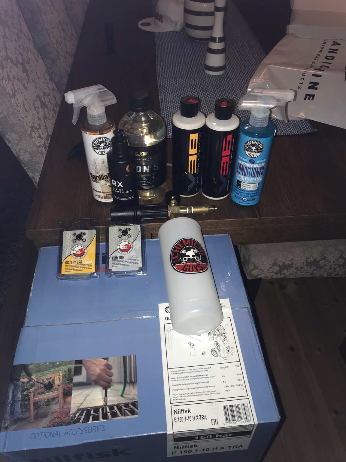 4890cf62dbeee6d51d7a54a2a0728542.jpg