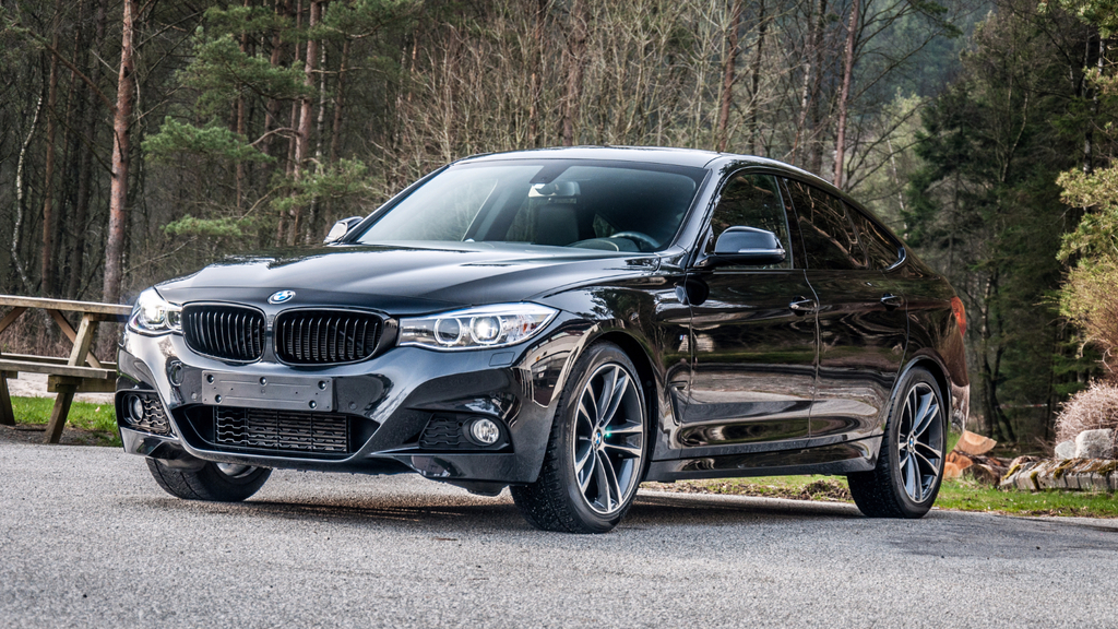 Bmw 320i black