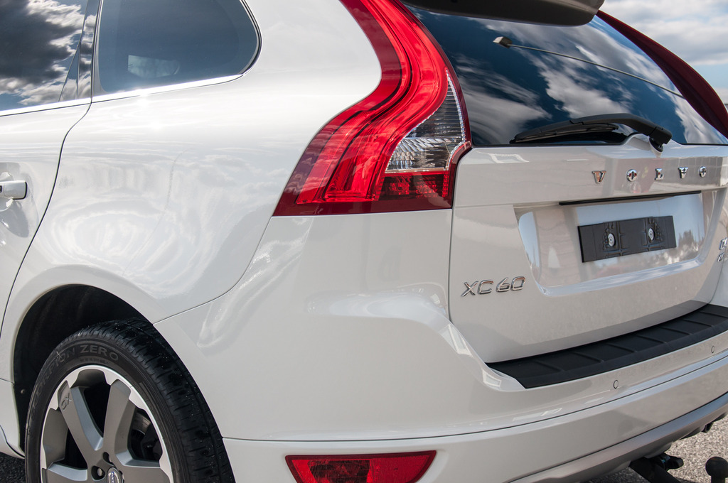 20160411%20SampS%20XC60-0504_zpshj37ursq
