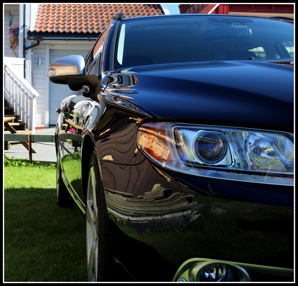 Volvo%20v70%202_zpsfshjff1d.jpg