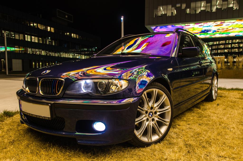 BMWE46.jpg