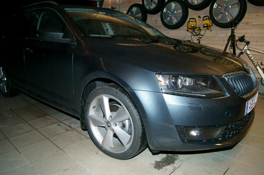 DSC06987_zpsb510f0e0.jpg