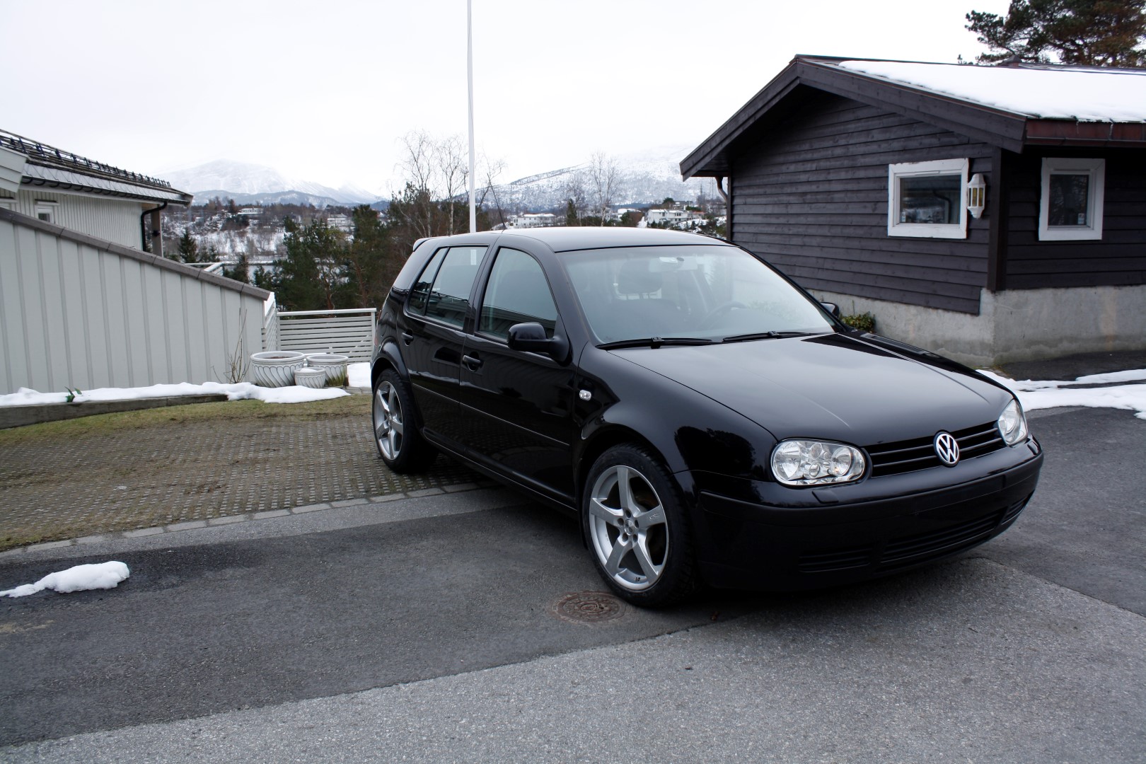 EM08I.jpg