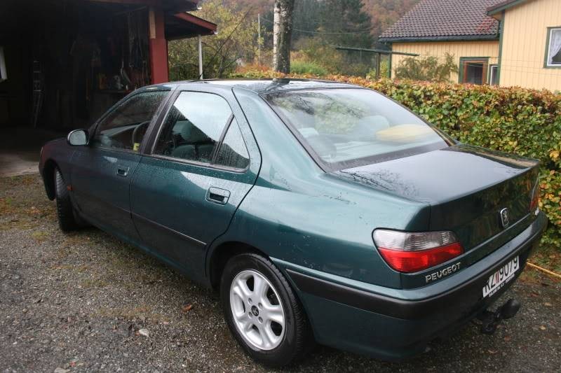 Peugot406003.jpg