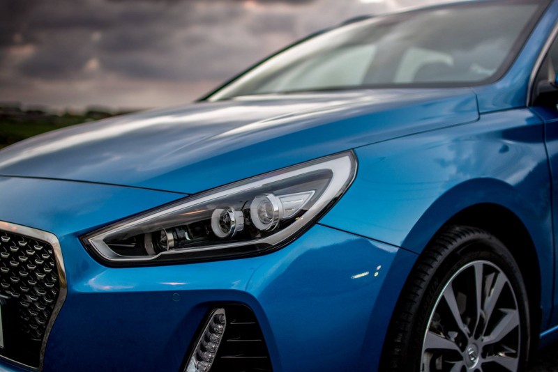 44961407_871298783069437_109023133732071